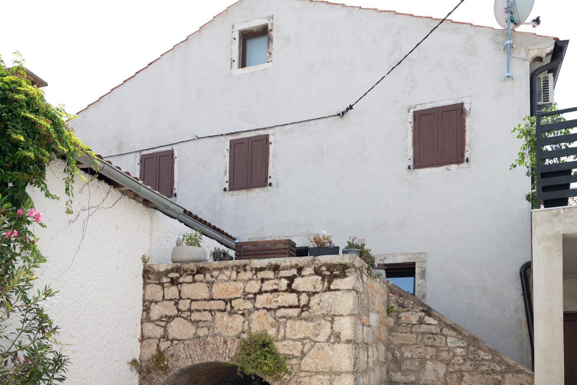 Relax Home Funtana Exterior foto